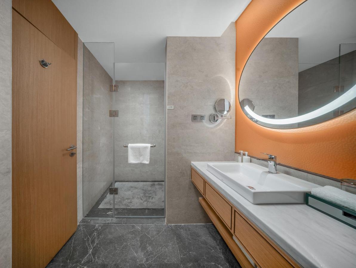 Holiday Inn Luzhou Longjian By Ihg Exterior photo